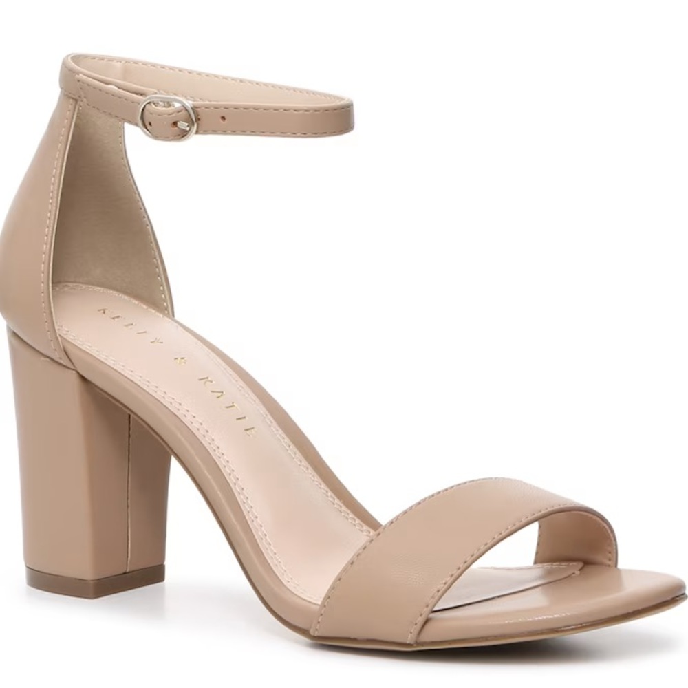 Kelly & Katie nude block heel size 9